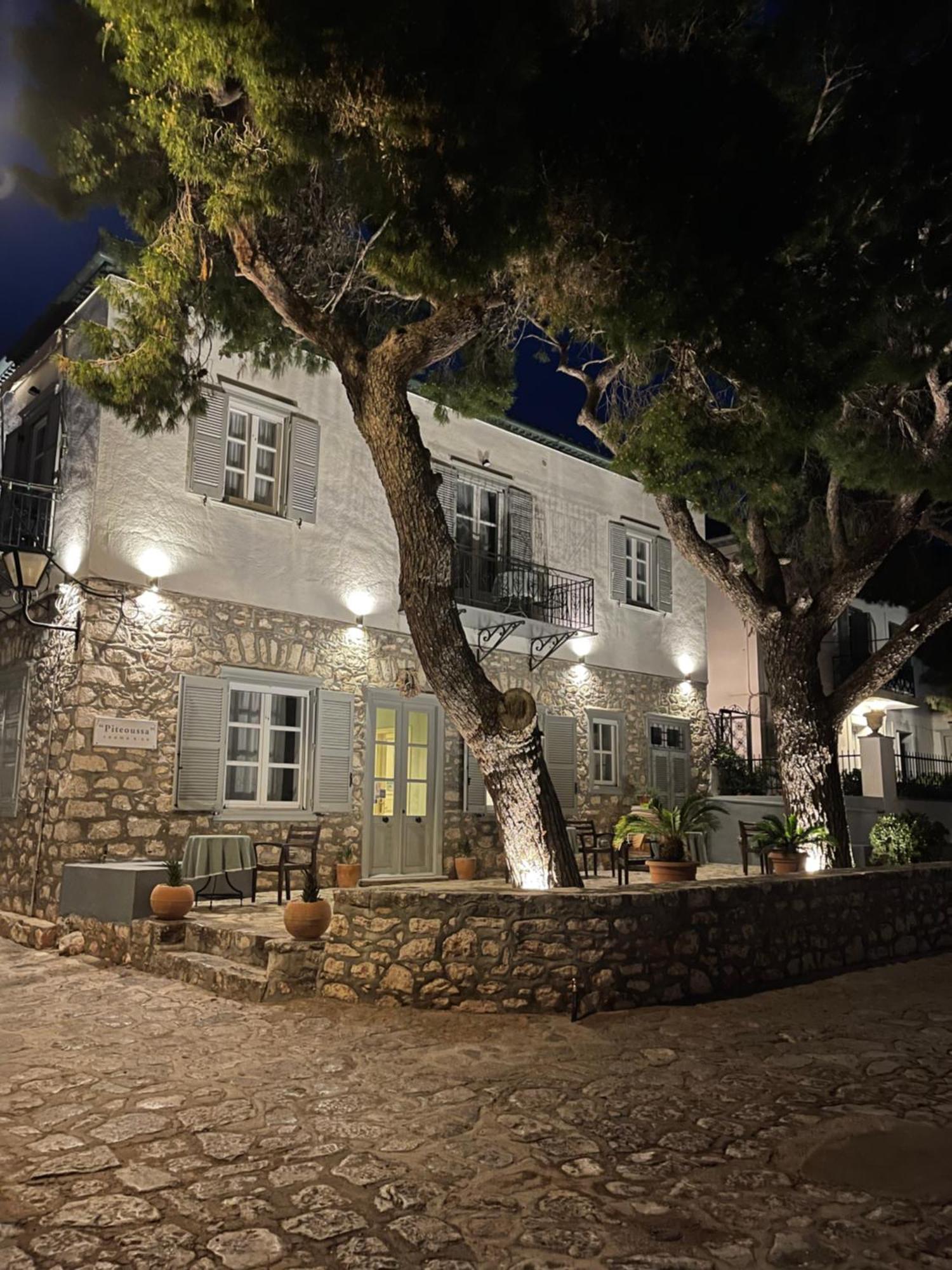 Piteoussa Rooms Hydra  Exteriör bild